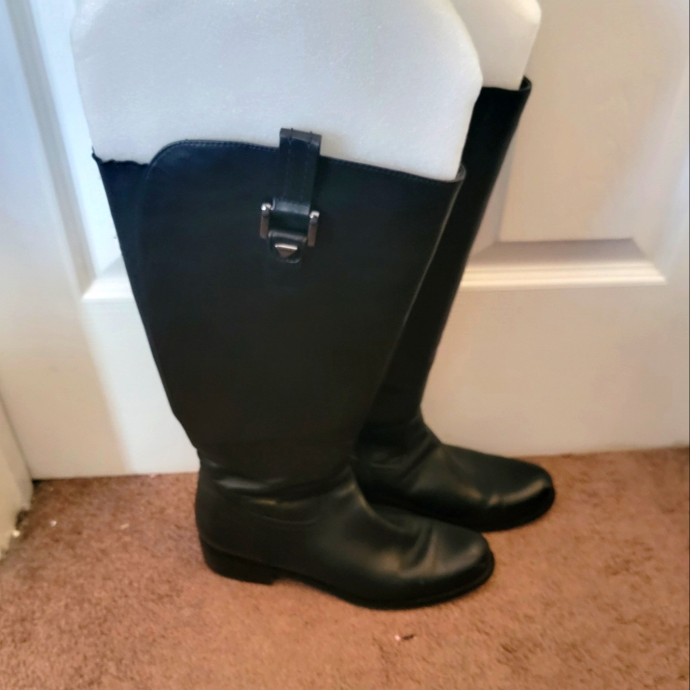 Black knee boots (wide calf)